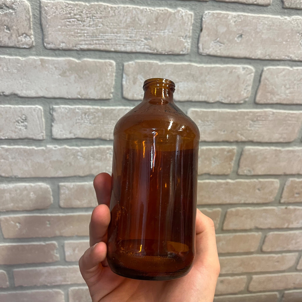 Old German Style Beer (Peter Hand Brewing) Brown Bottle Chicago IL Stubby