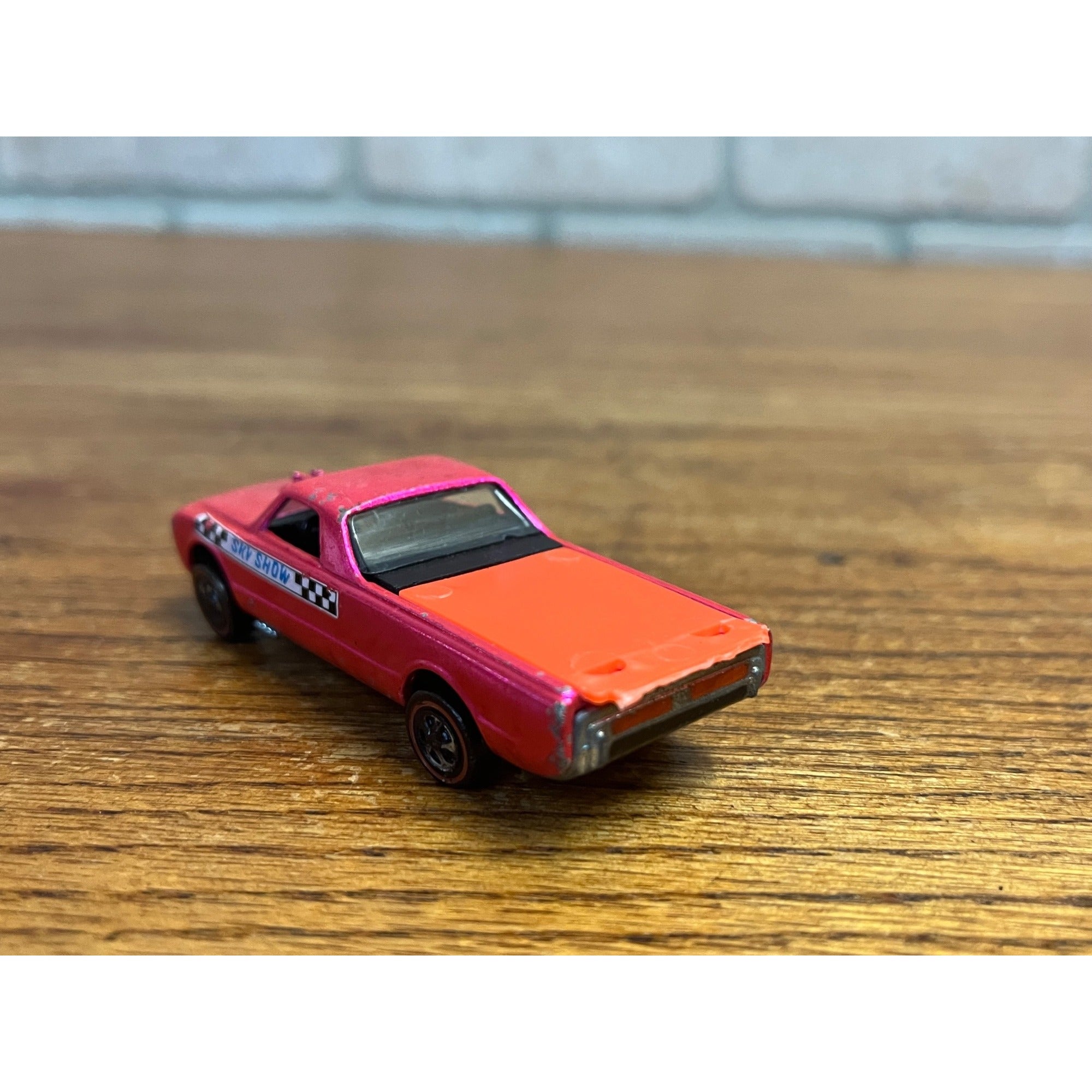 Vintage Hot Wheels Redlines 1968 Custom Fleetside Pink - Clean (Very Good)