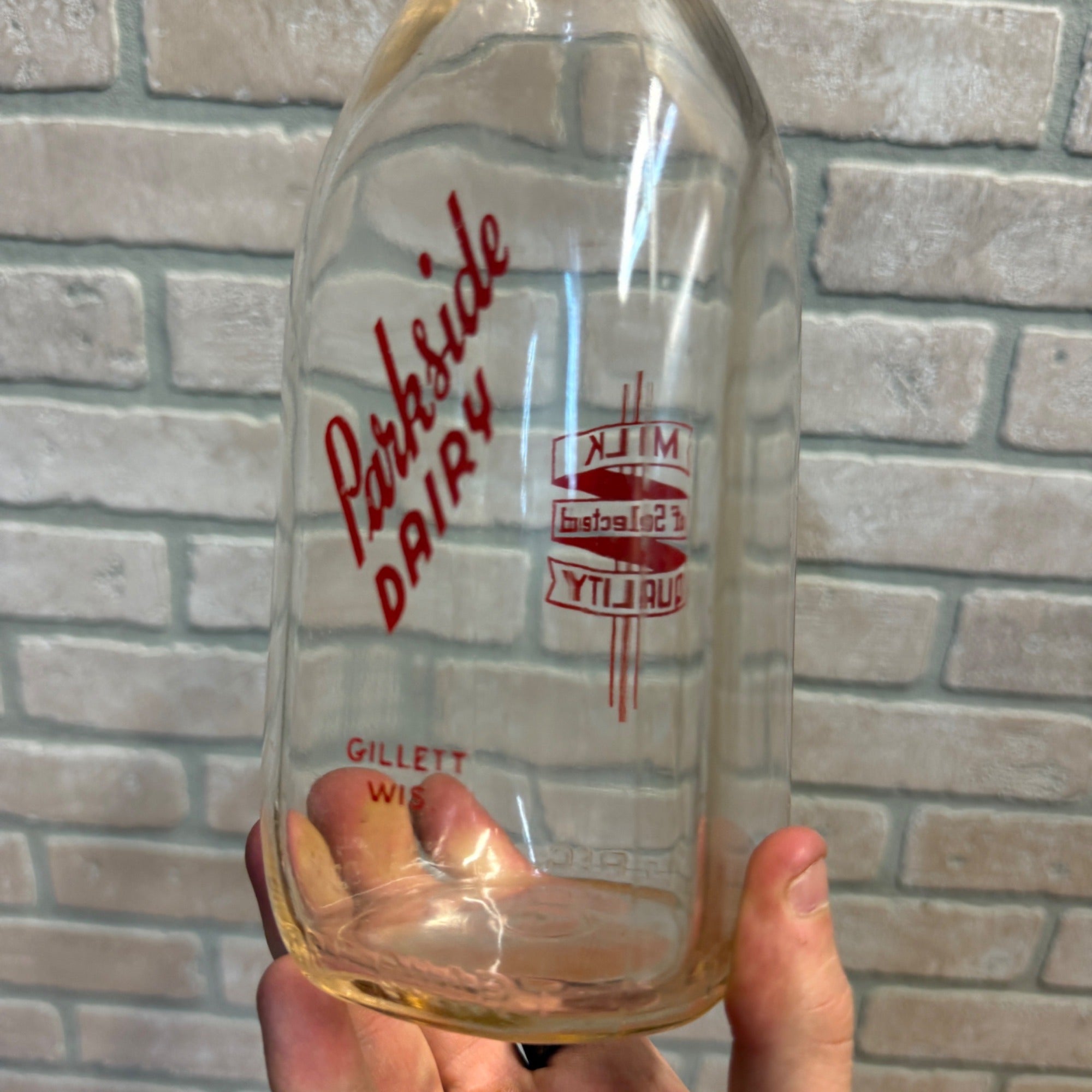 Vintage Quart Milk Bottle Parkside Dairy Gillett Wisconsin 1953
