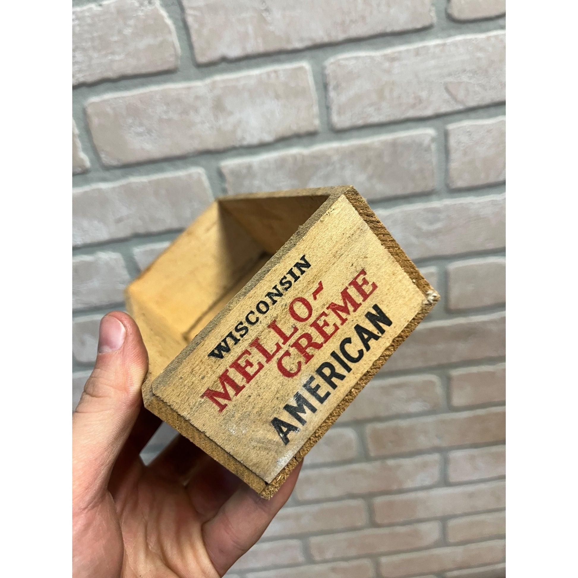 Vintage Wisconsin Cheese Products Mello-Creme 2lb Wooden Box Plymouth Wis WI