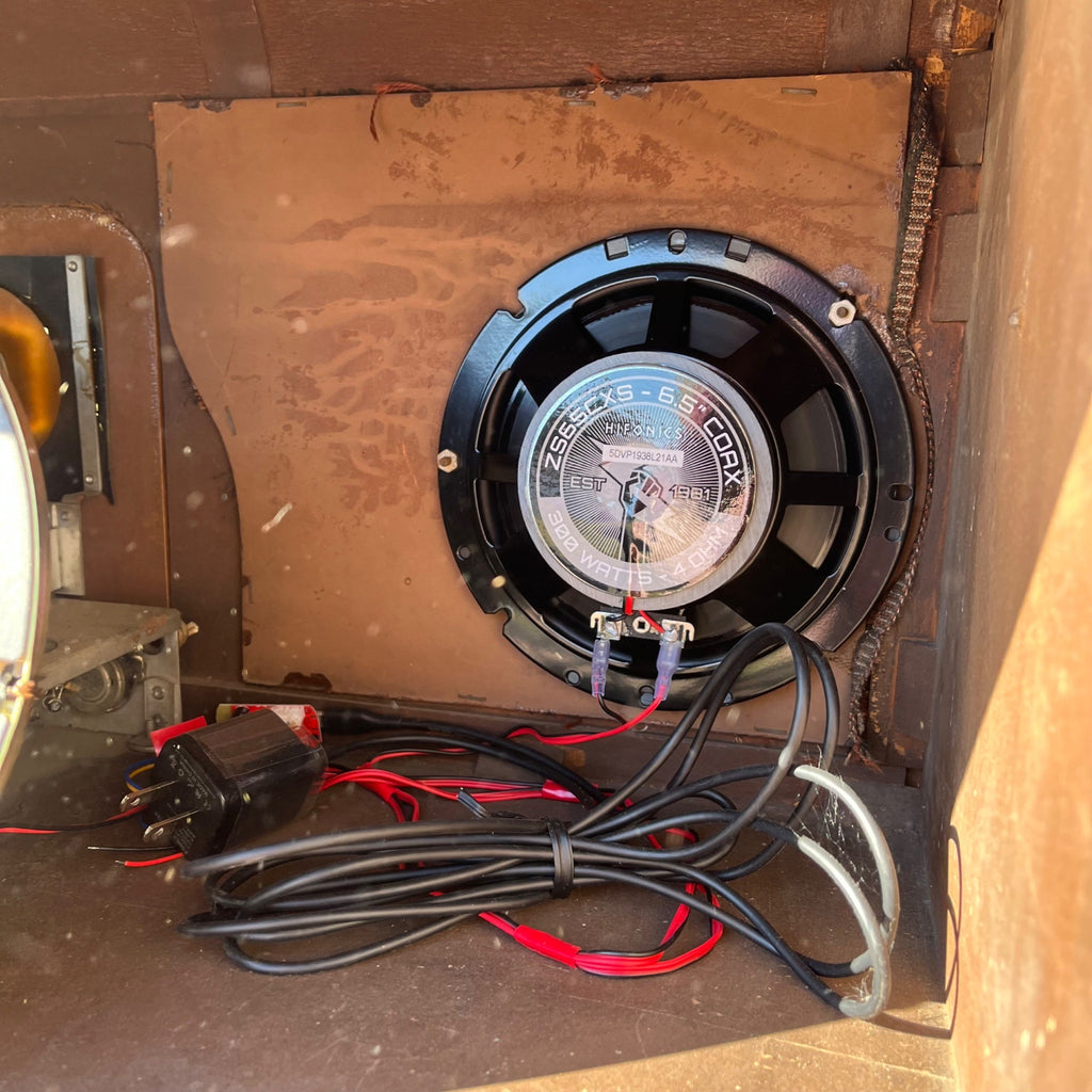 Vintage Art Deco 1940s Musicaire Table Radio Bluetooth Converted Music Player