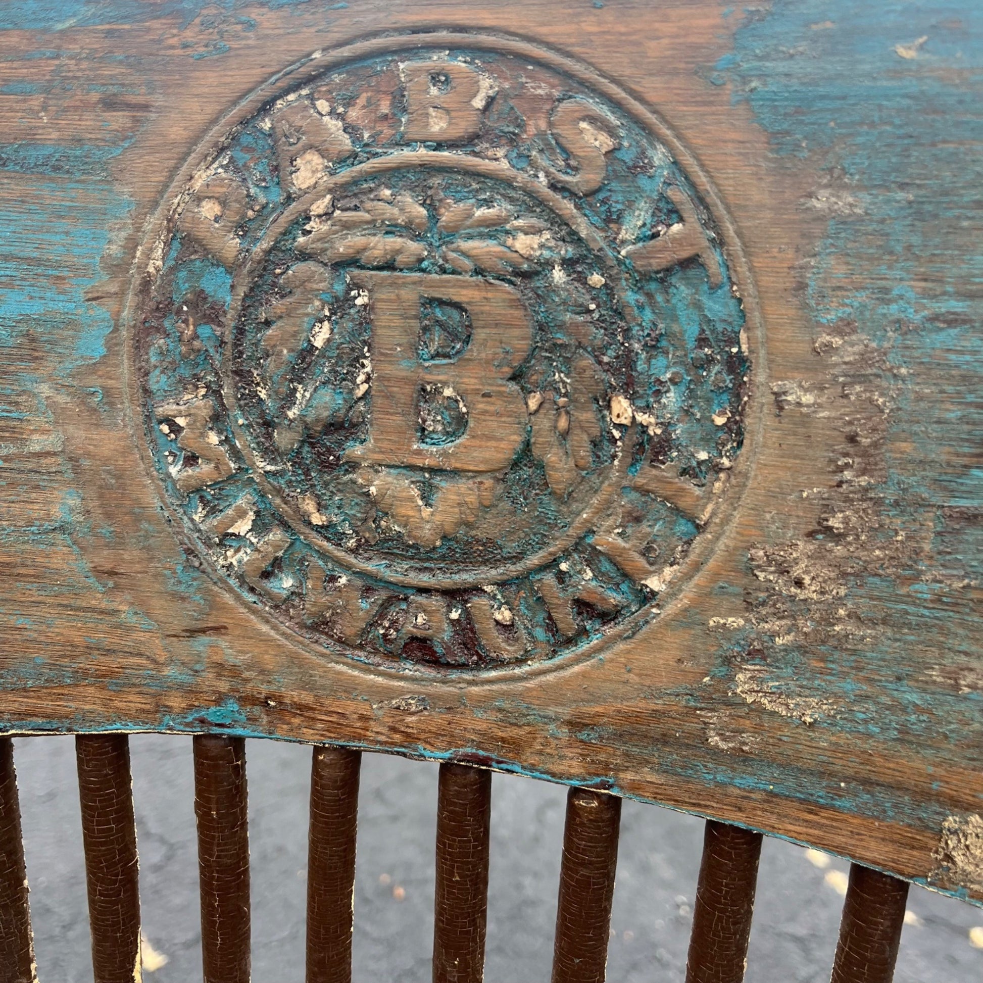 Antique Pabst Beer Brewery Milwaukee Wis Pre-Prohibition Saloon Tavern Oak Chair Pressed Back