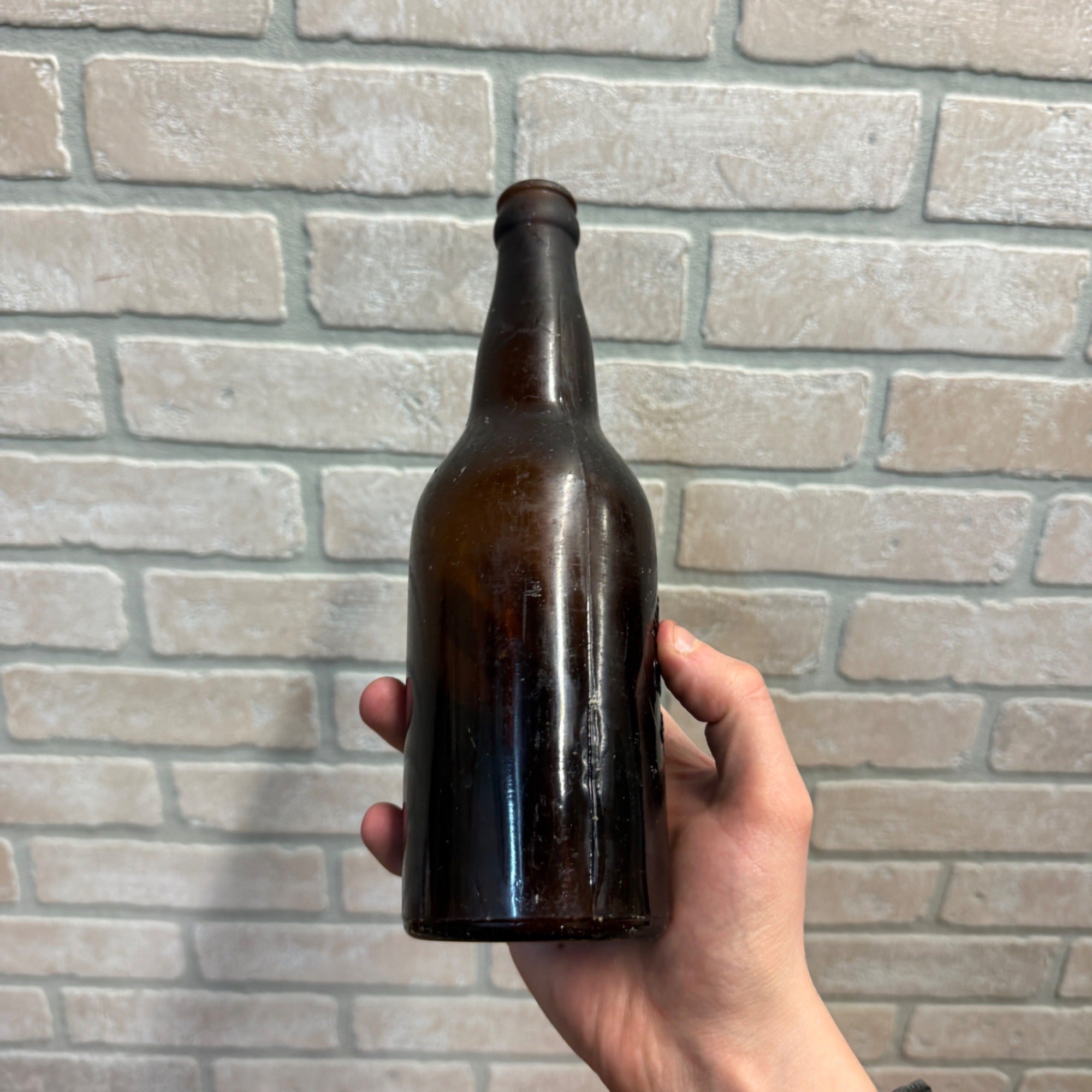 Independent Milwaukee Brewery Embossed Wisconsin Beer Bottle Amber WF&S