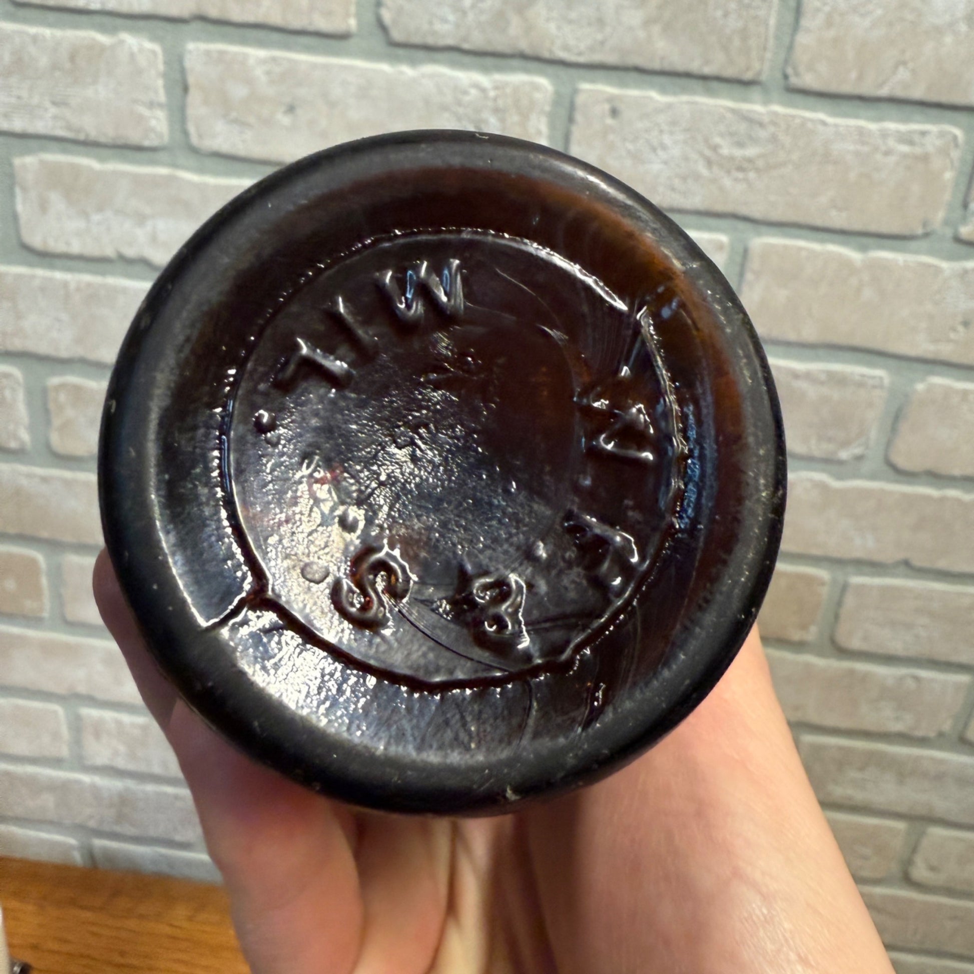 Independent Milwaukee Brewery Embossed Wisconsin Beer Bottle Amber WF&S