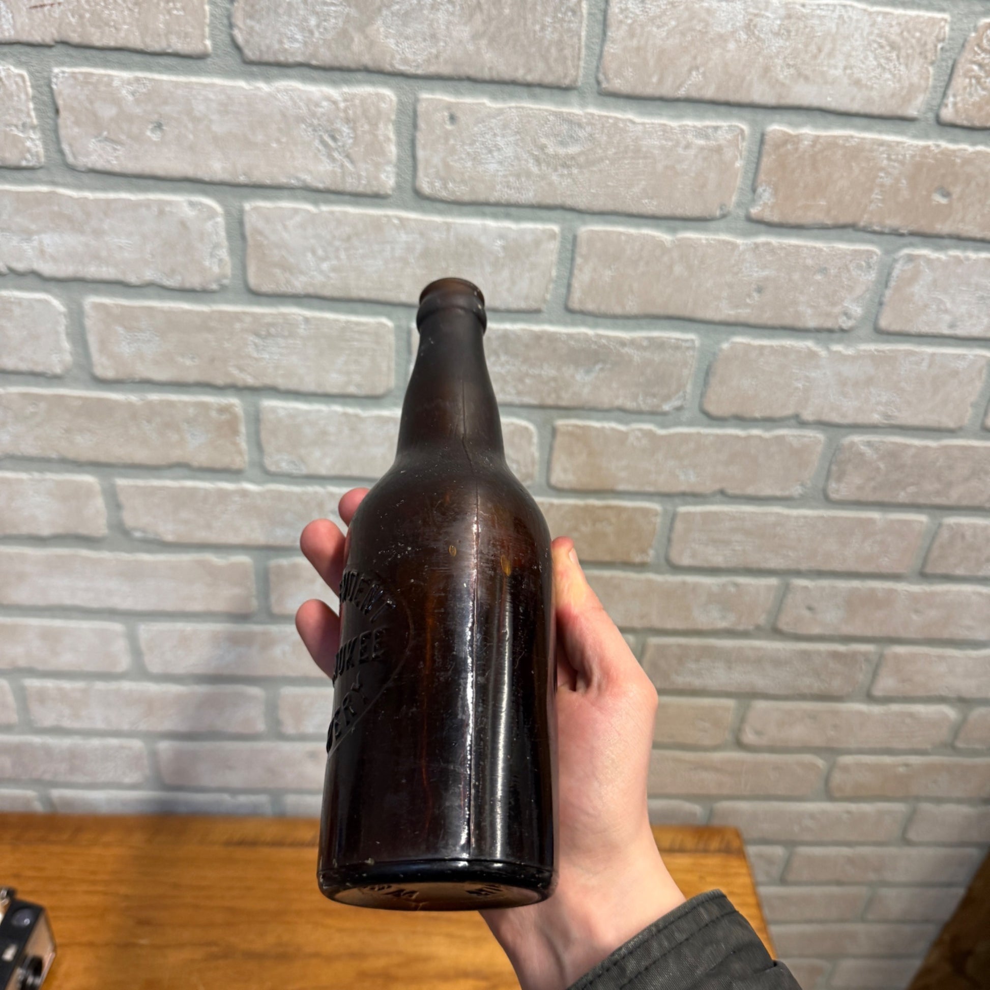 Independent Milwaukee Brewery Embossed Wisconsin Beer Bottle Amber WF&S