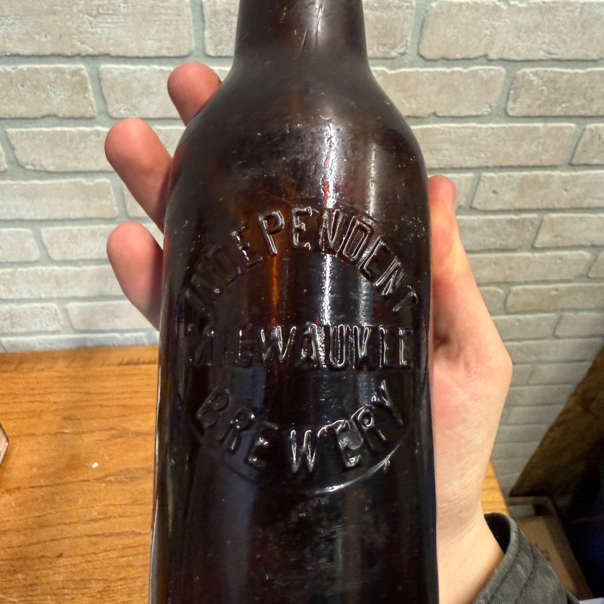 Independent Milwaukee Brewery Embossed Wisconsin Beer Bottle Amber WF&S
