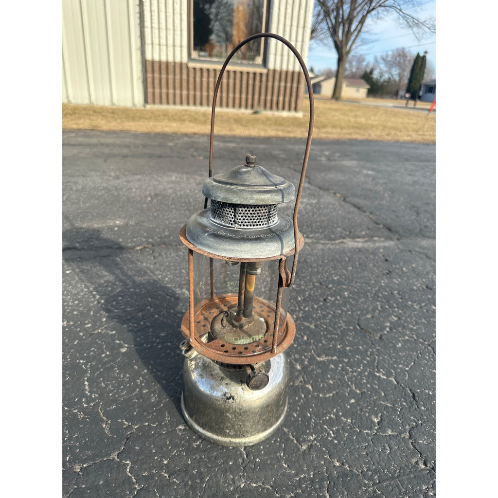 Vintage Coleman Quicklite Model 327 Lantern Lamp Dated 4-29