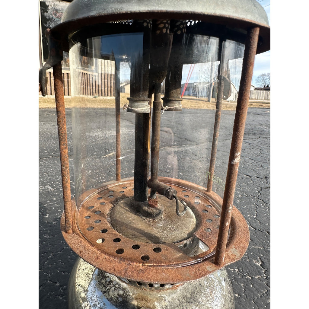Vintage Coleman Quicklite Model 327 Lantern Lamp Dated 4-29
