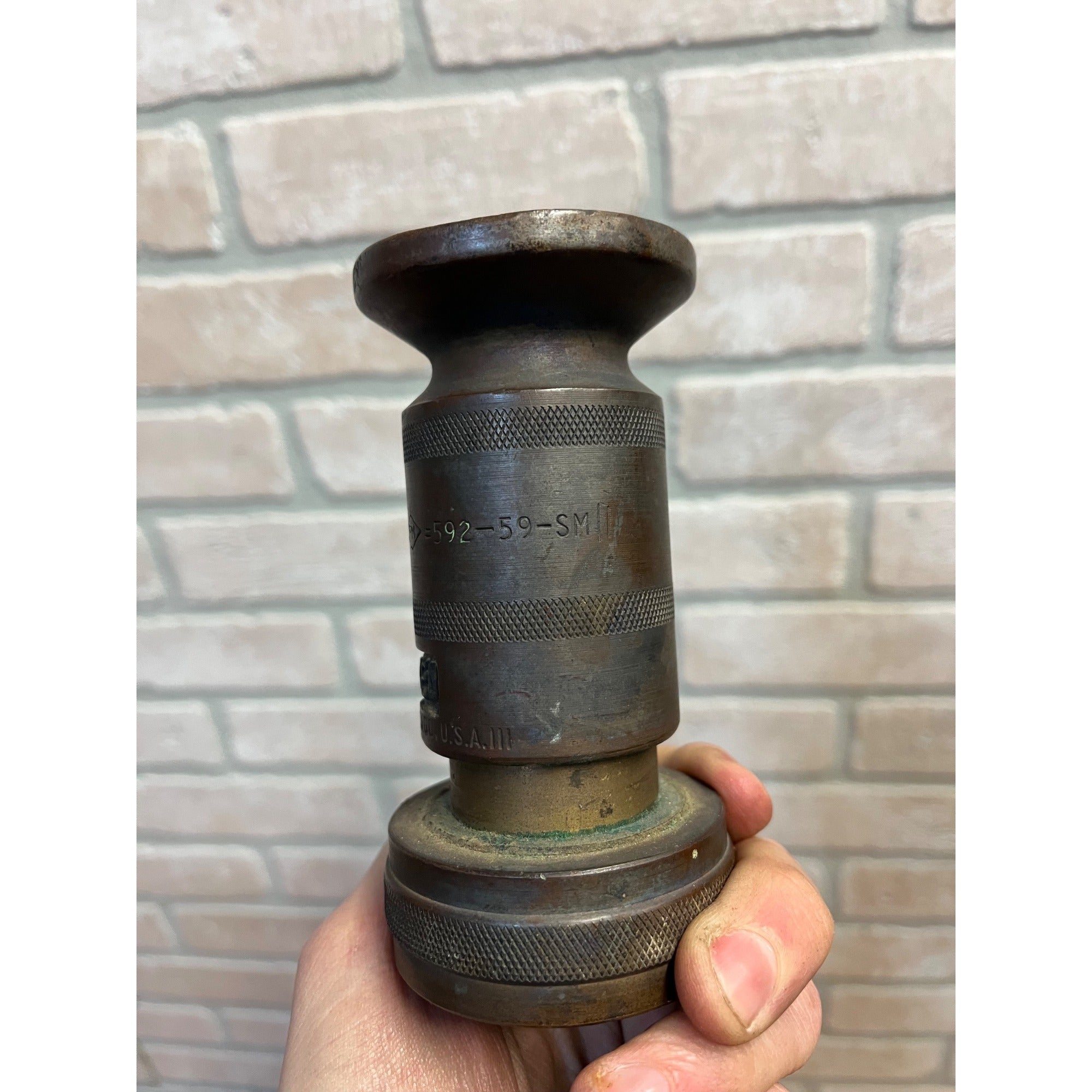 Antique Vintage W.D. Allen Solid Brass Short Hose 4.5" Nozzle Spray Nozzle 7171L