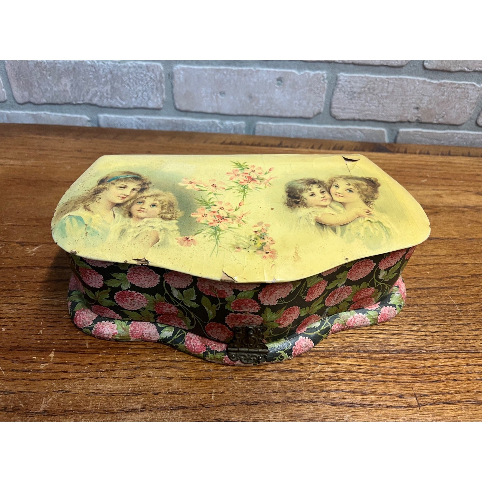 Vintage Antique Victorian Celluloid Vanity Dresser Trinket Box
