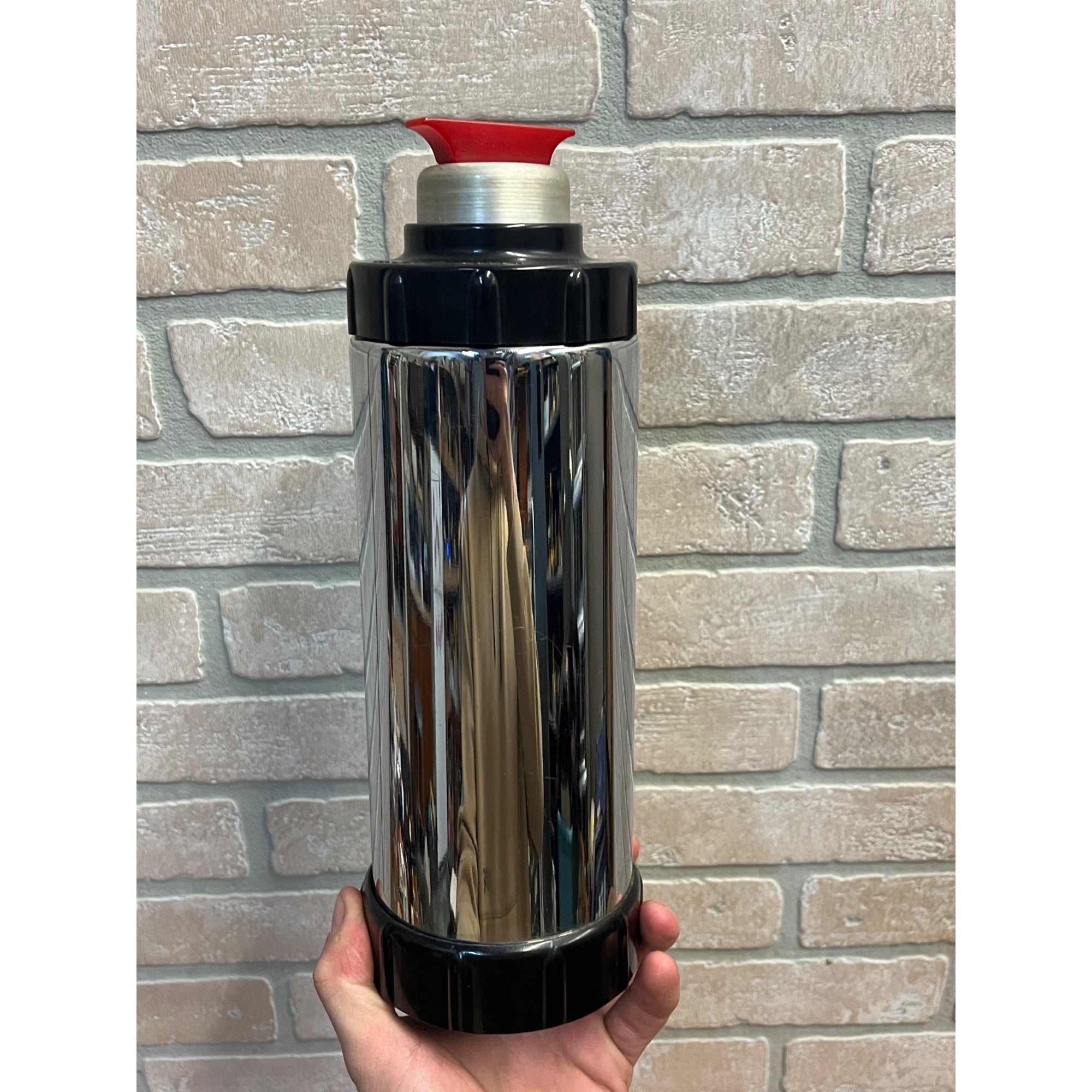 RARE Vintage Kircher West Bend Art Deco Chrome & Bakelite Cocktail Shaker (1934)