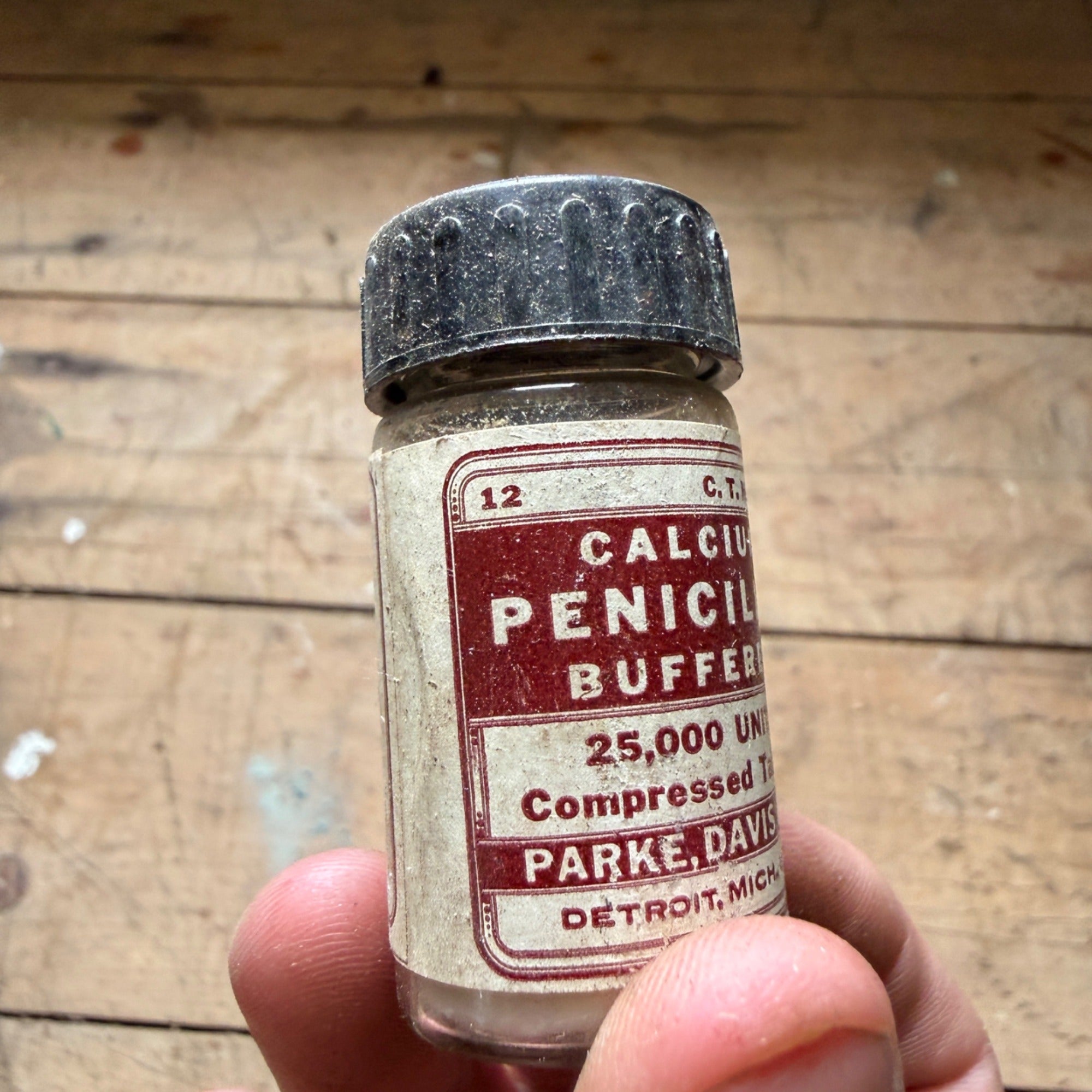 Vintage Calcium Penicillin Buffered Tablets Parke Davis Pharmacy Bottle