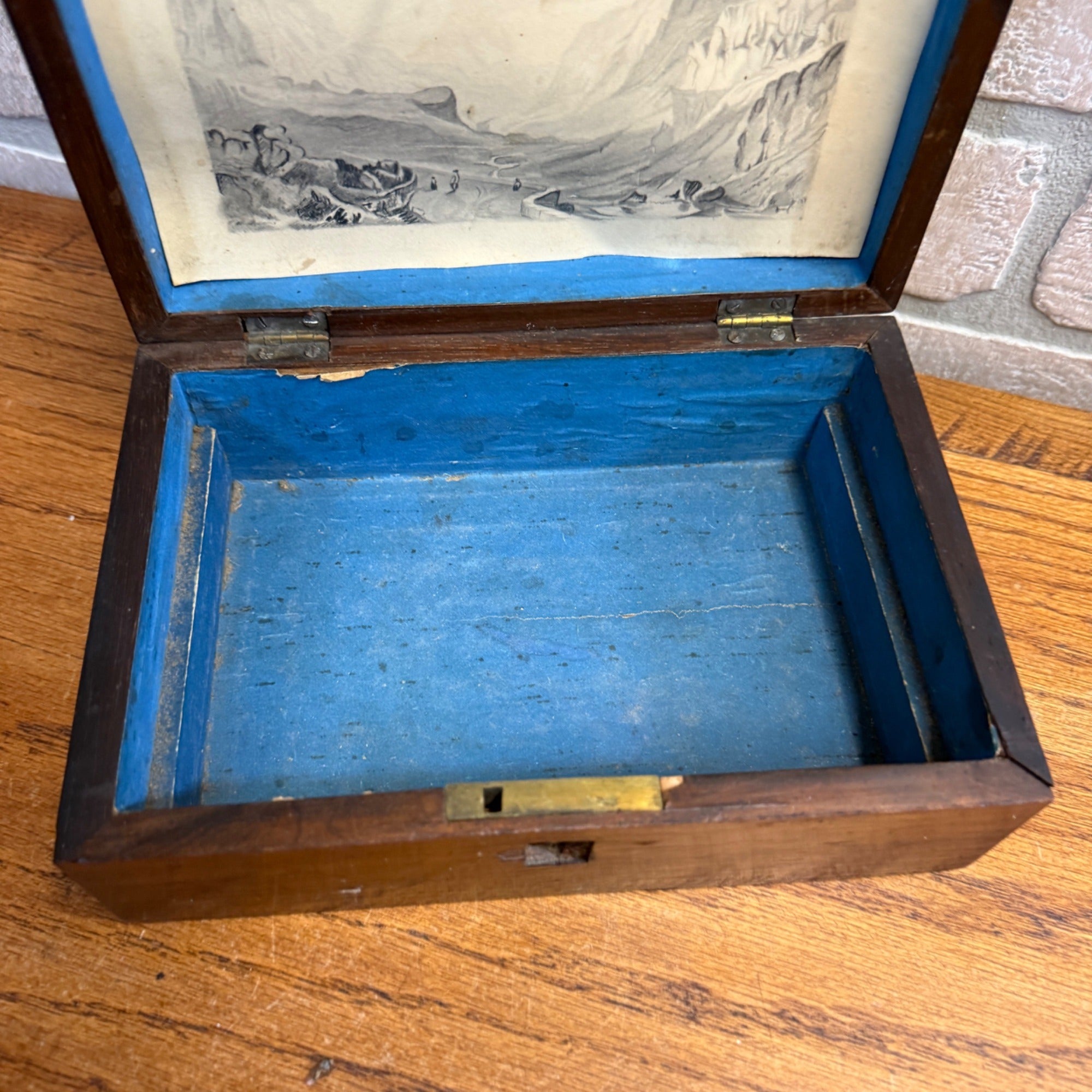 Vintage Wooden Dresser Jewelry Trinket Box Chest w/Mother of Pearl Inlaid