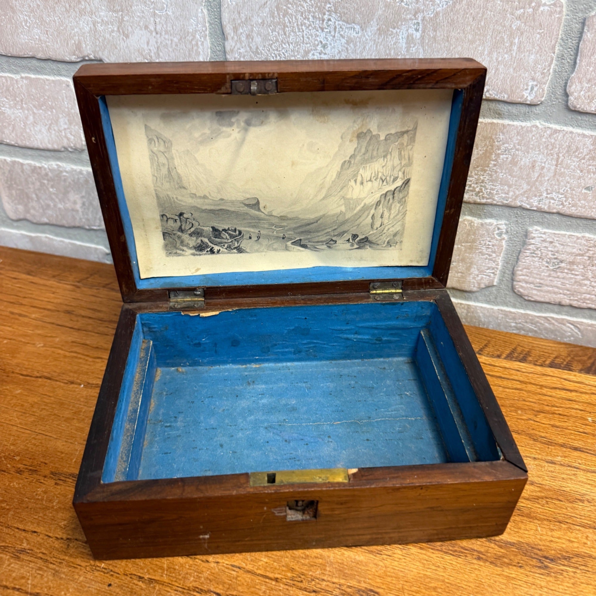 Vintage Wooden Dresser Jewelry Trinket Box Chest w/Mother of Pearl Inlaid