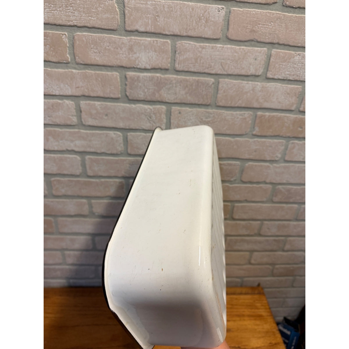 White Enamelware Pan with Lid Refrigerator Storage Crisper Box Rectangle Enamel