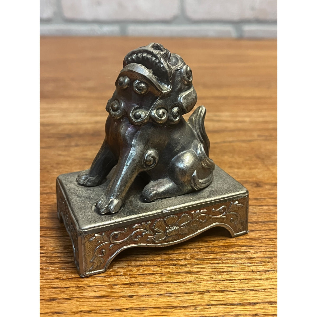 Vintage Foo Dog Asian Miniature Censer Incense Burner Cast Spelter Pot Metal