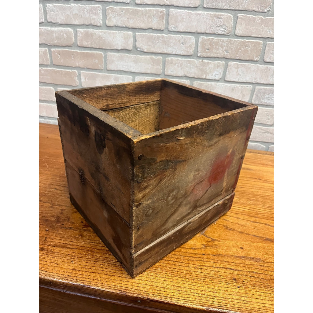 Vintage 1920s Sears Roebuck Co. Tin Grease Oil Can in Original Wood Crate