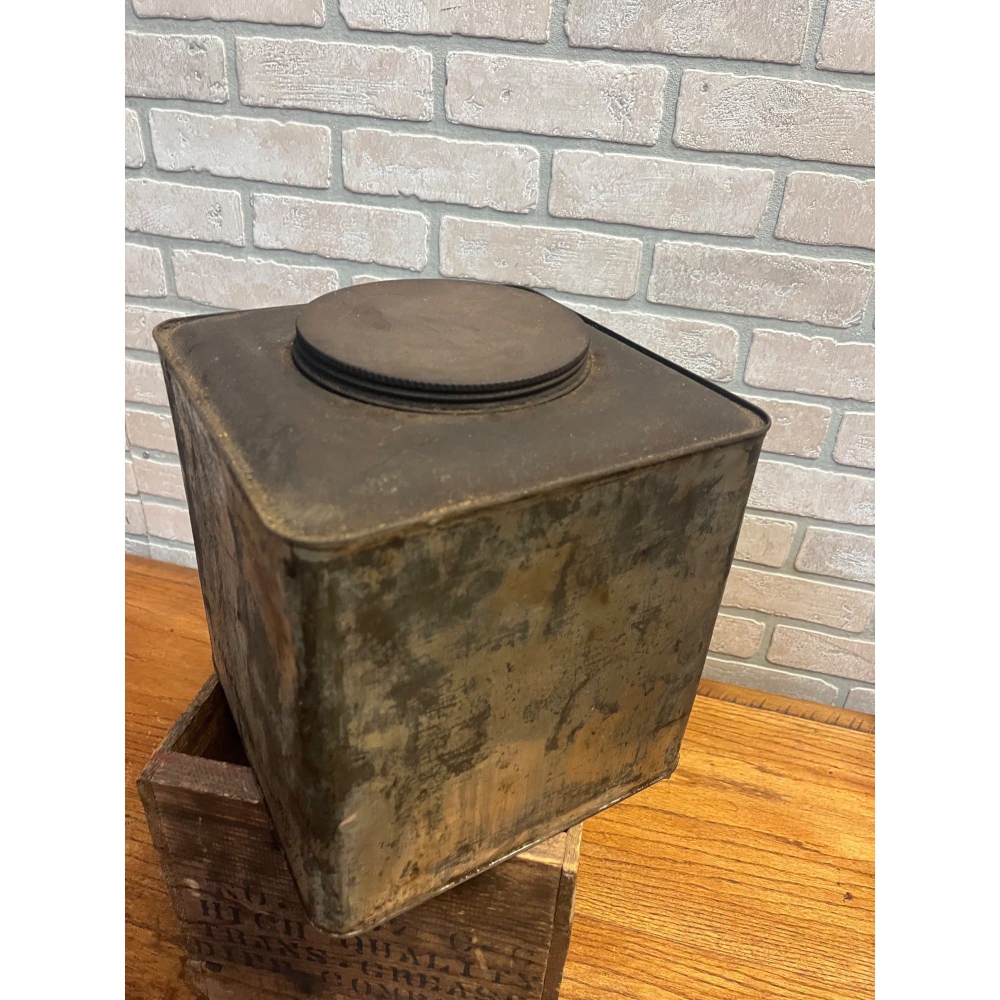 Vintage 1920s Sears Roebuck Co. Tin Grease Oil Can in Original Wood Crate