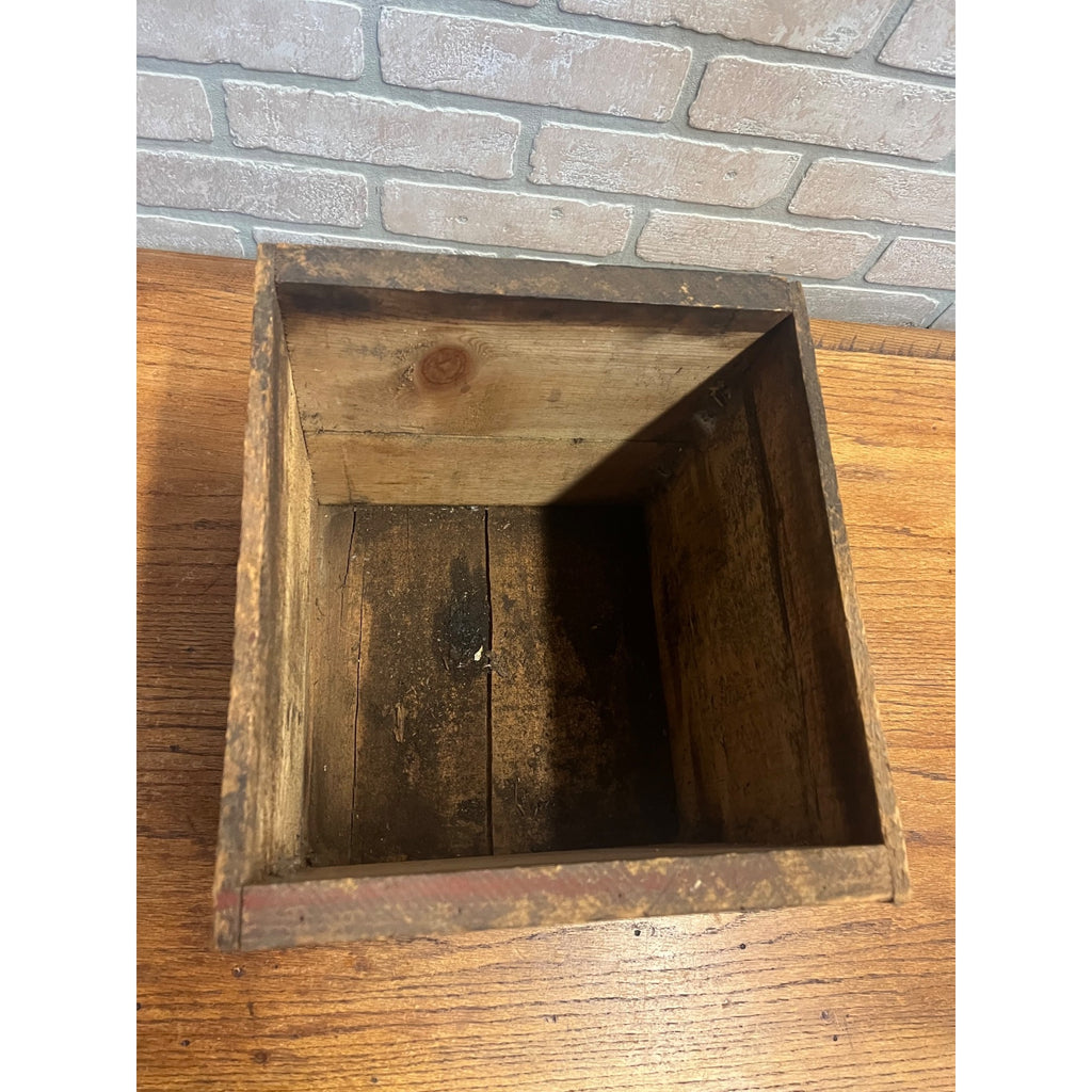 Vintage 1920s Sears Roebuck Co. Tin Grease Oil Can in Original Wood Crate