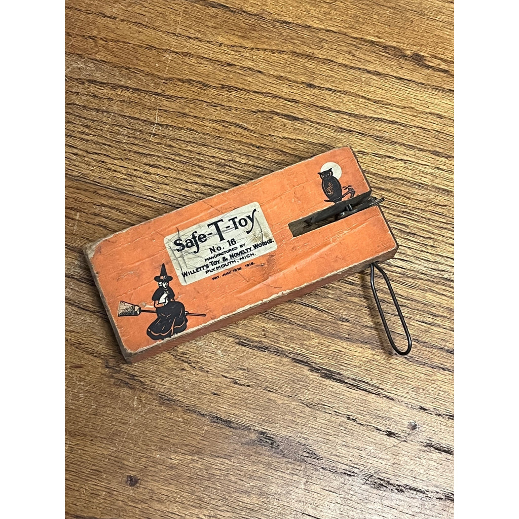 Vintage 1918 Halloween Noisemaker Witch Owl Safe-T-Toy Wooden Willet's Toy Mich