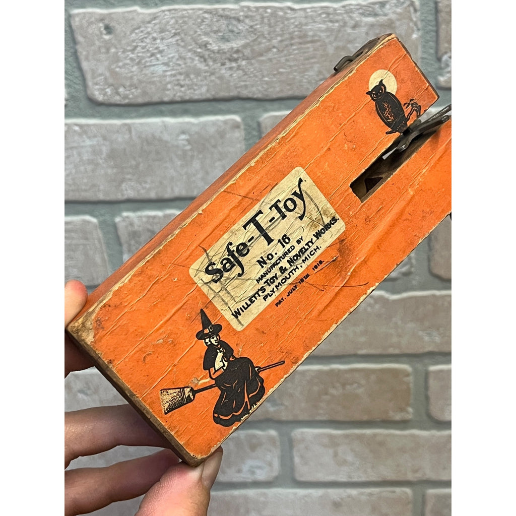 Vintage 1918 Halloween Noisemaker Witch Owl Safe-T-Toy Wooden Willet's Toy Mich