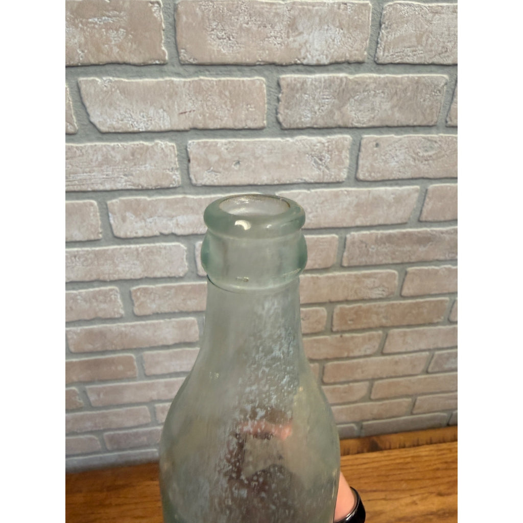1900s Aqua Strum Bros Bottling Co Wi Soda Bottle Port Washington Wisconsin 8oz