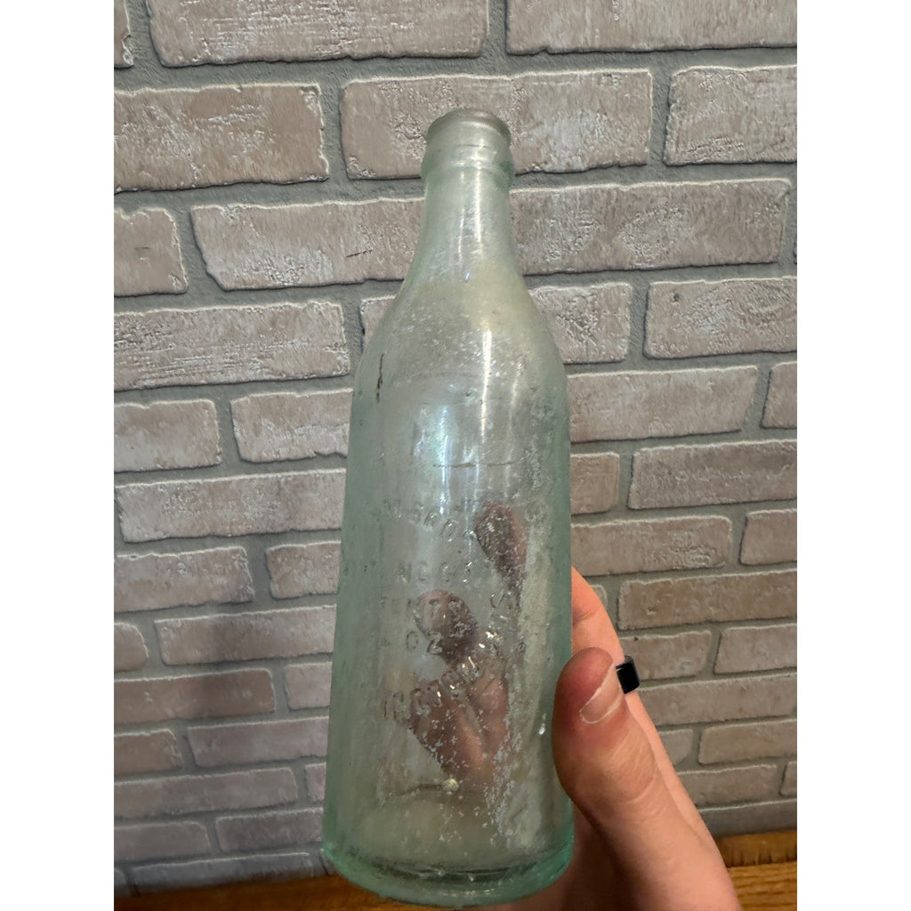 1900s Aqua Strum Bros Bottling Co Wi Soda Bottle Port Washington Wisconsin 8oz