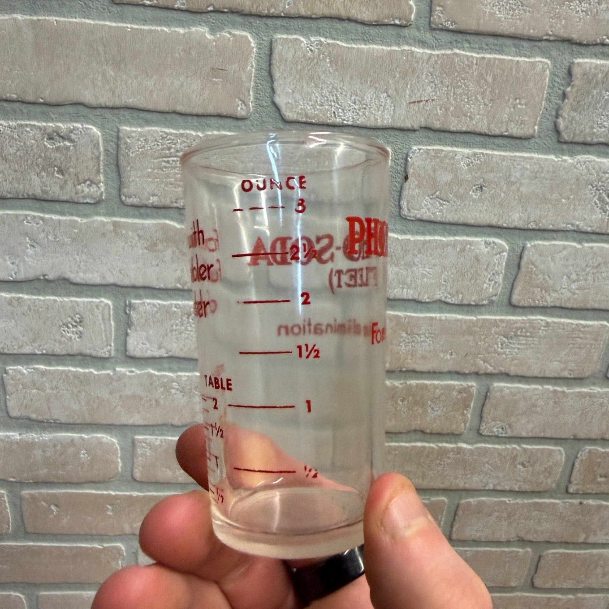 VINTAGE ADVERTISING MEASURING GLASS FLEET LAXATIVE PHOSPHO-SODA