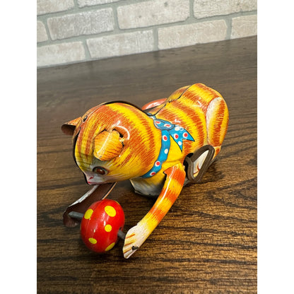 Vintage 1960s Cat Chasing Ball Tin Litho Toy Made in Japan WIndup