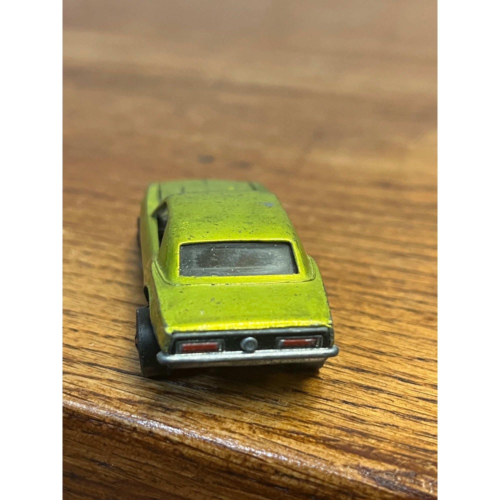 Vintage Hot Wheels Redline 1967 Custom Camaro Antifreeze US Base -- Excellent