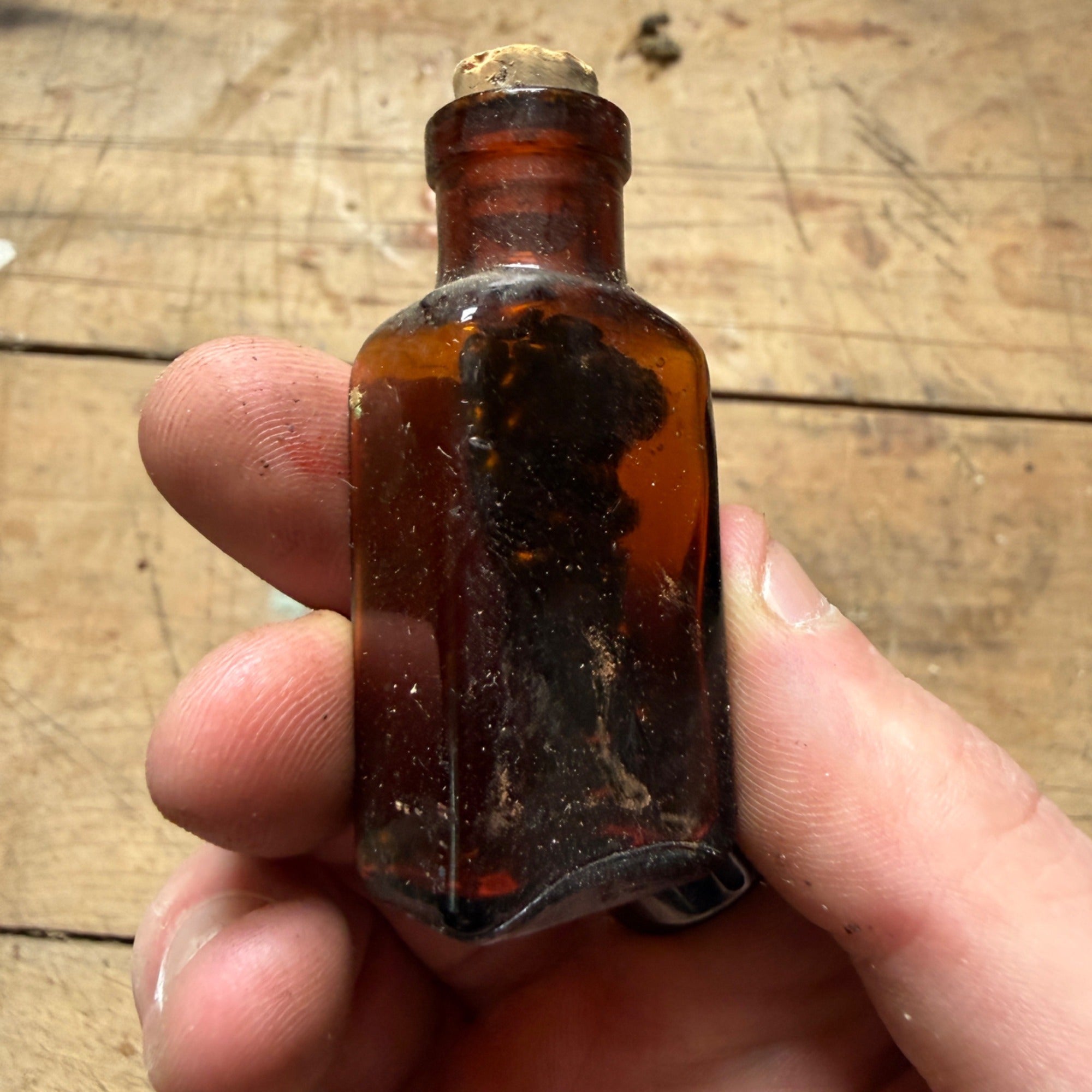 Antique Aloin Strychnine Belladonna Pills Eli Lilly Pharmacy Bottle No 1