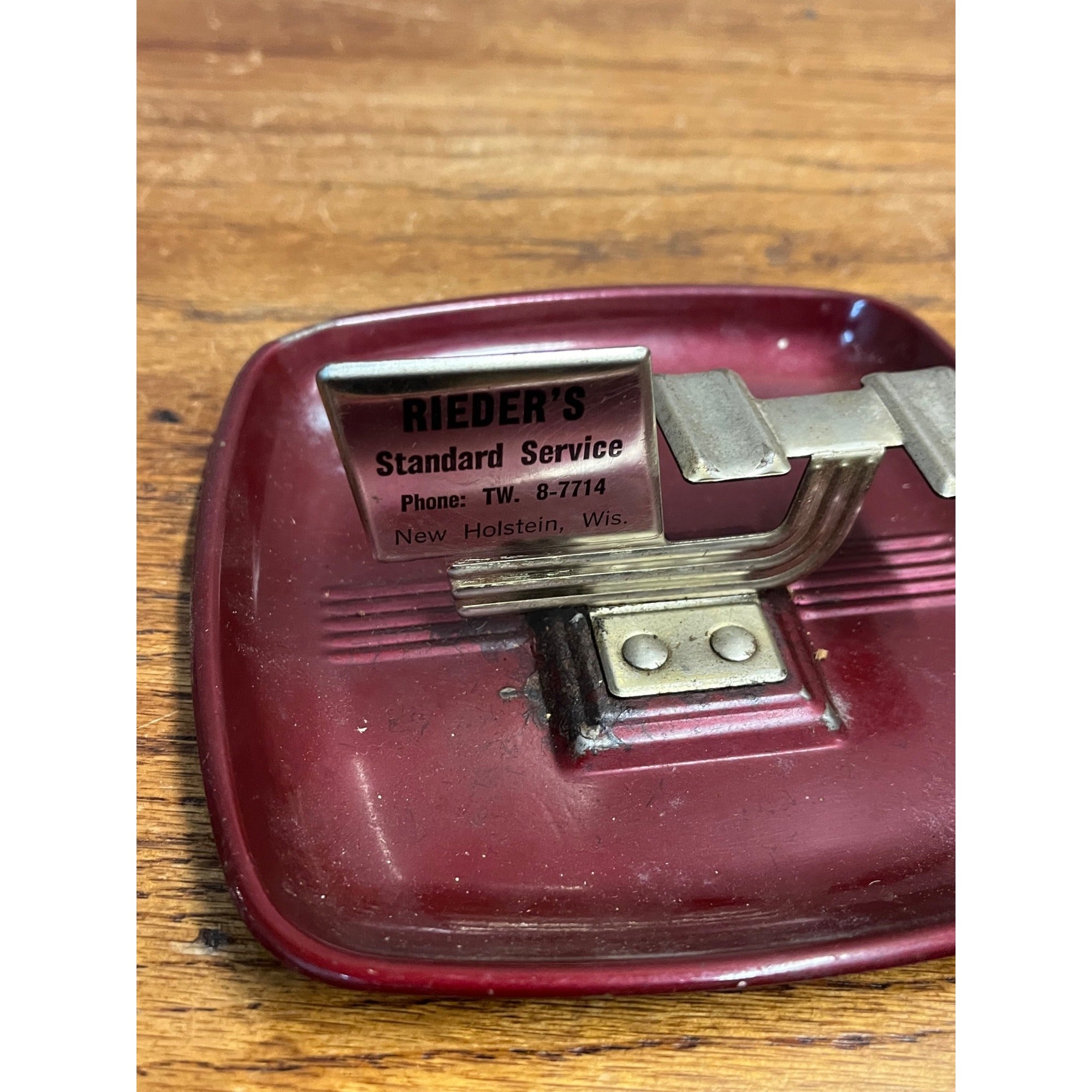 Vintage Rieder's Standard Service Station New Holstein Wis Ashtray Advertising