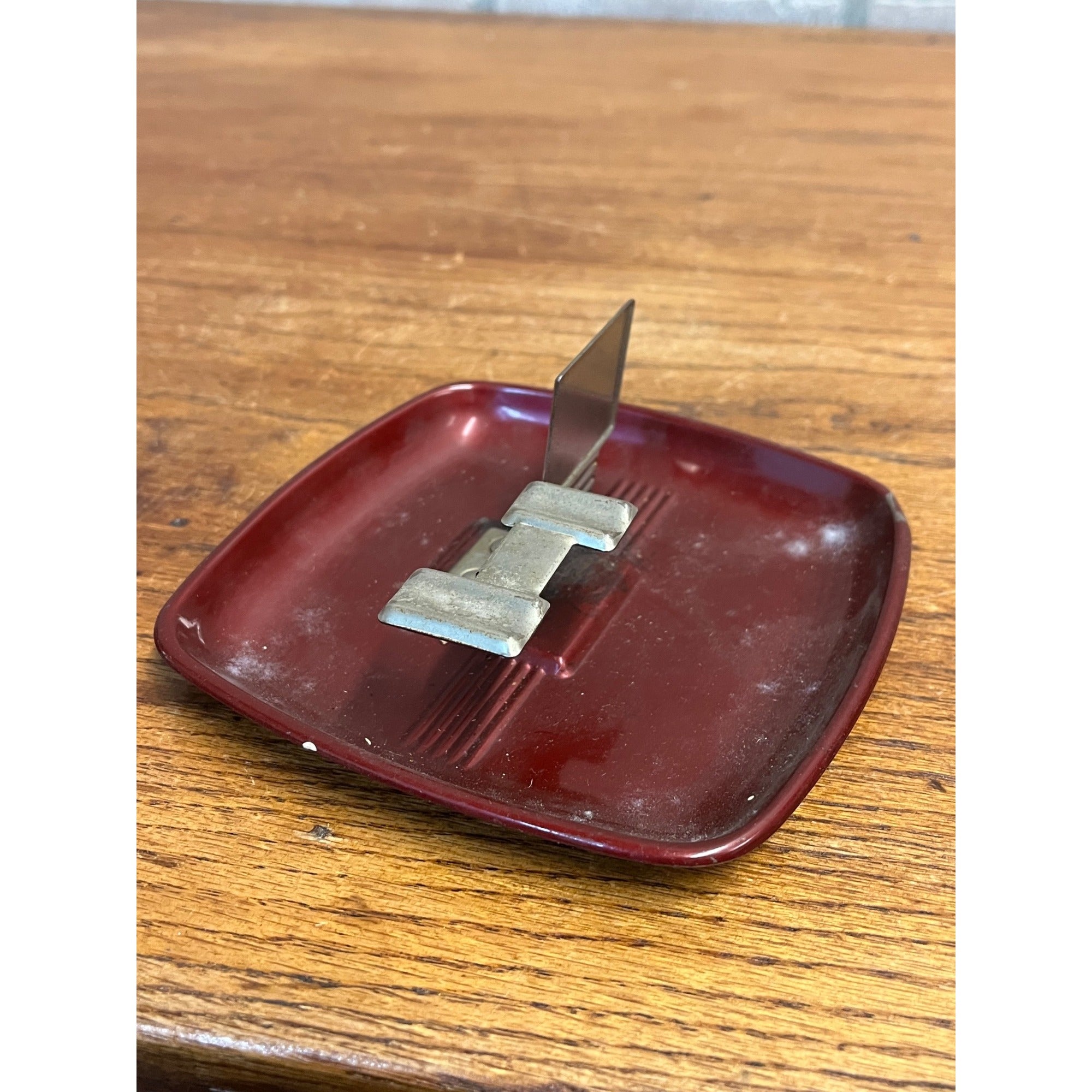 Vintage Rieder's Standard Service Station New Holstein Wis Ashtray Advertising