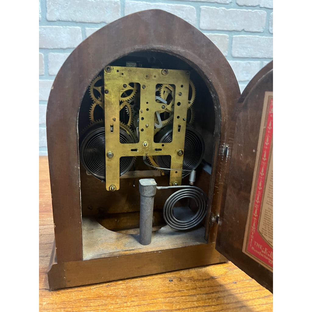 Antique Ingraham Clock 1897 Elton Beehive Steeple Shape 8-Day