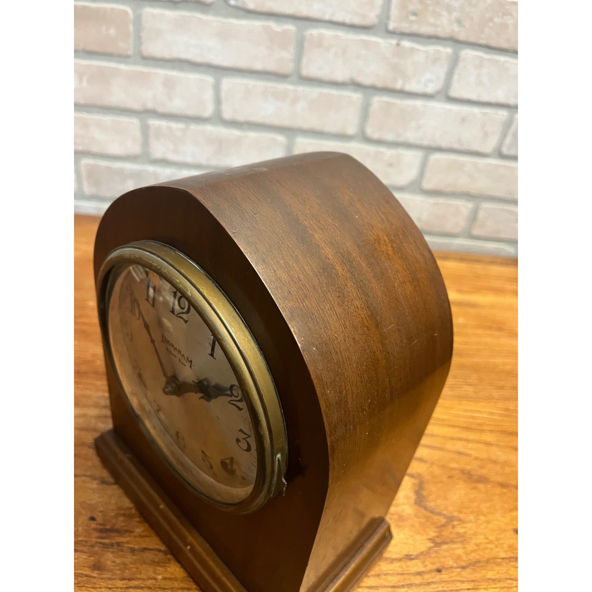 Antique Ingraham Clock 1897 Elton Beehive Steeple Shape 8-Day