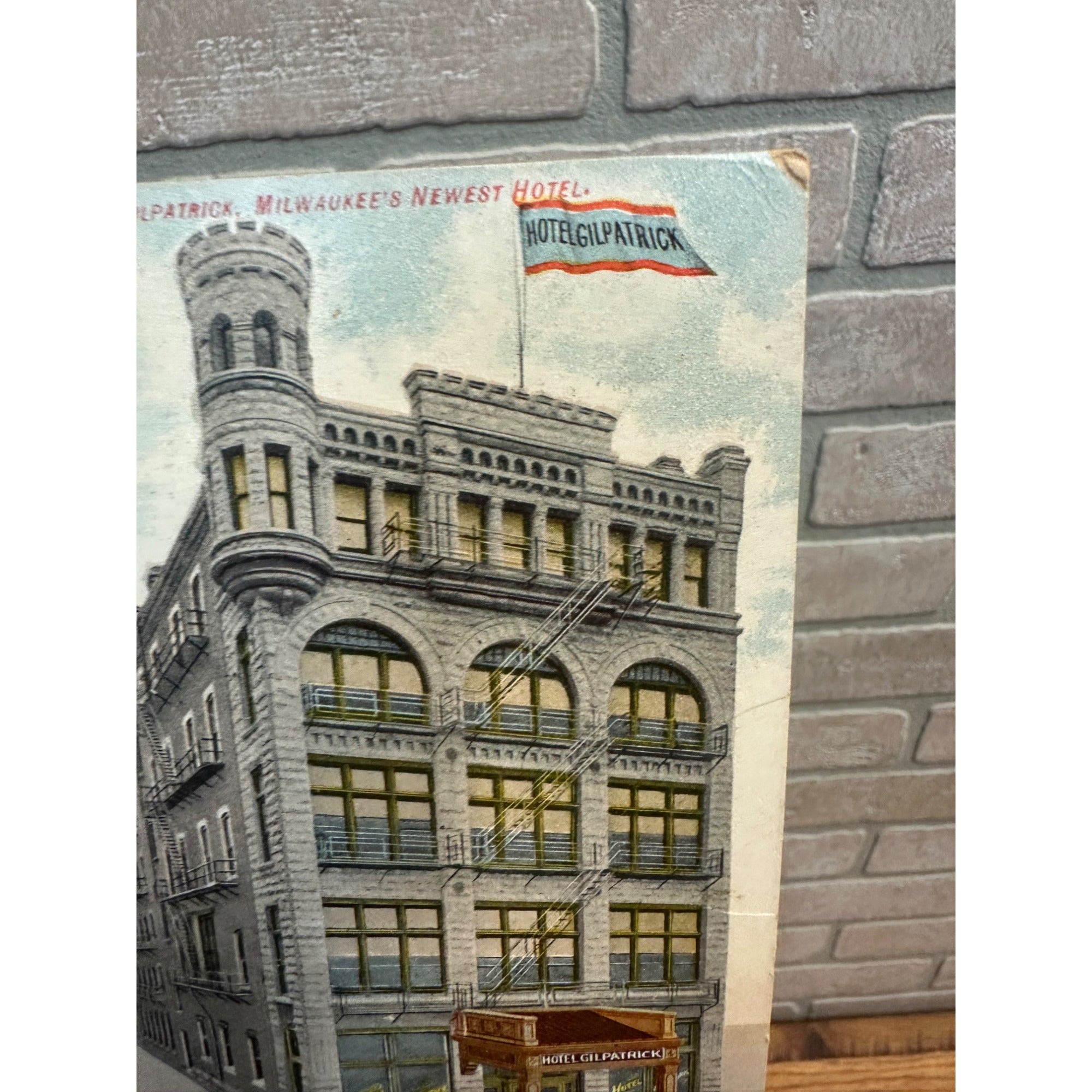 Hotel Gilpatrick Milwaukee Wisconsin Vintage Postcard Wis WI