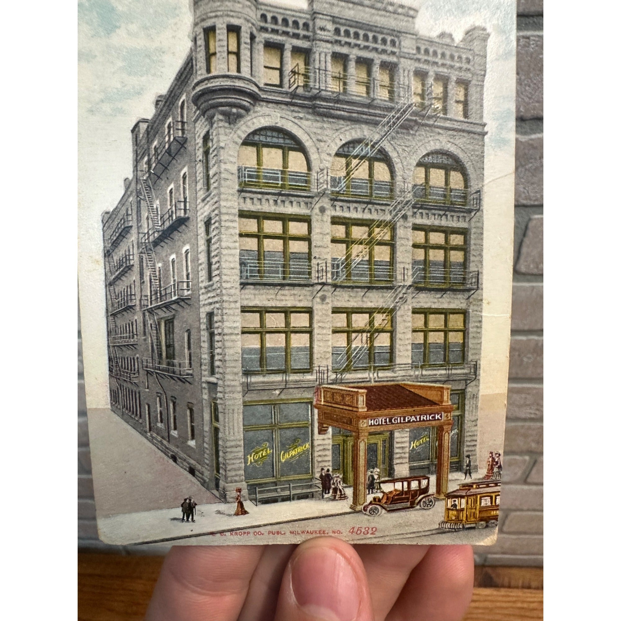 Hotel Gilpatrick Milwaukee Wisconsin Vintage Postcard Wis WI