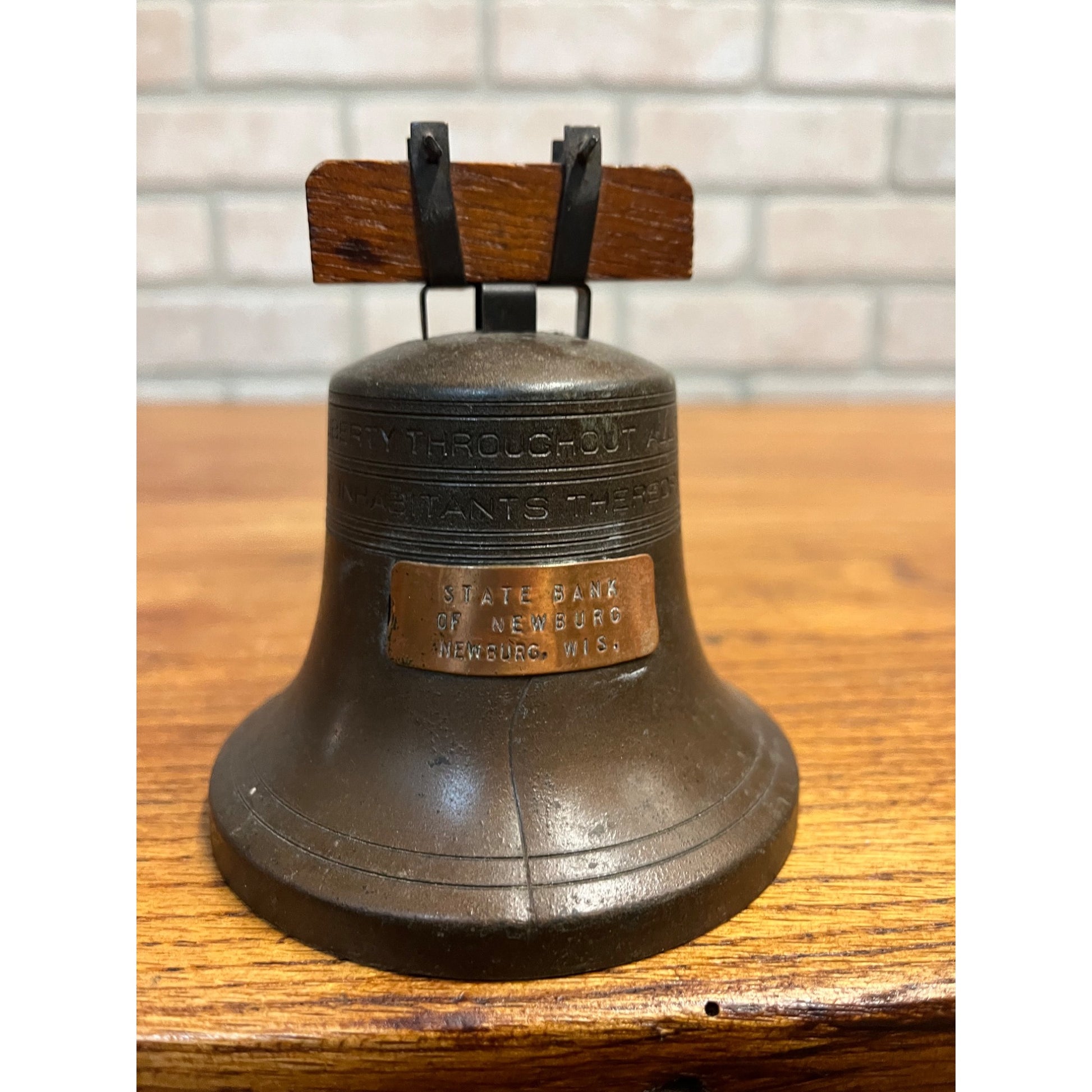 Vintage Bankers System Co. Liberty Bell Coin Bank Newburg, Wis - NO KEY