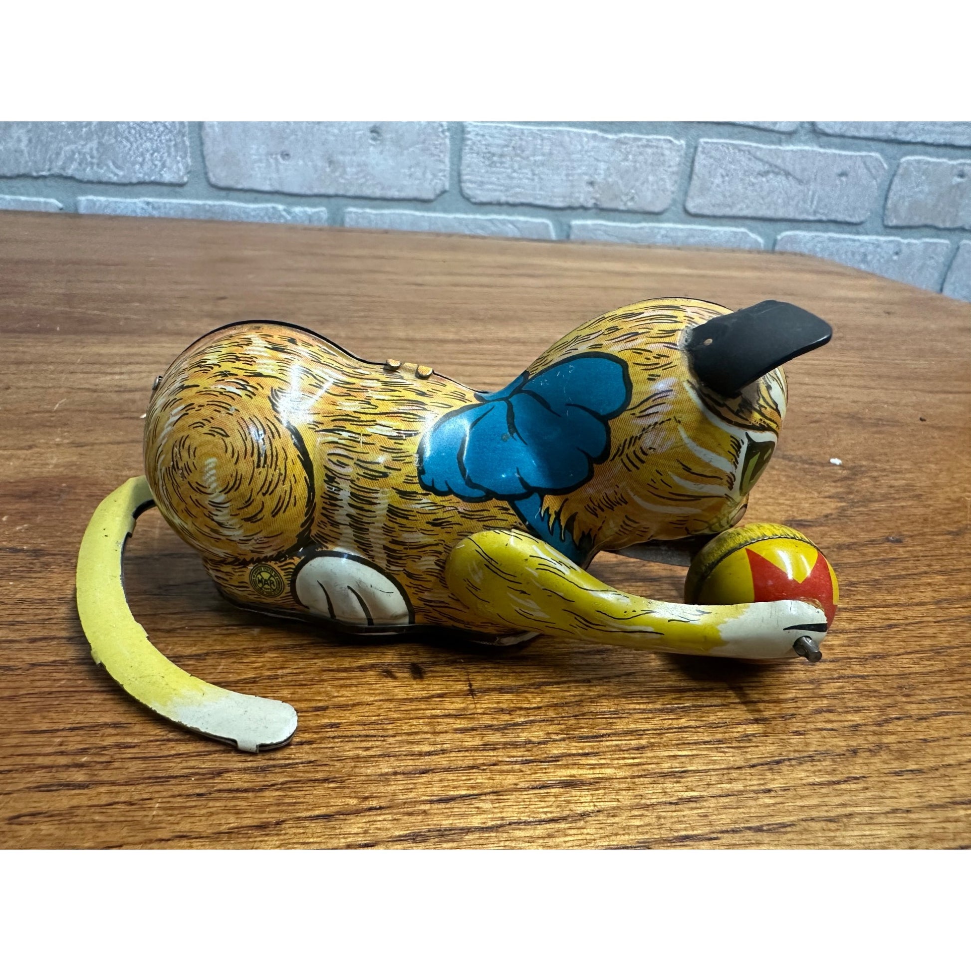 Vintage 1950s Marx Tin Litho Wind-Up Cat Chasing Ball Toy - No Key - As-Is