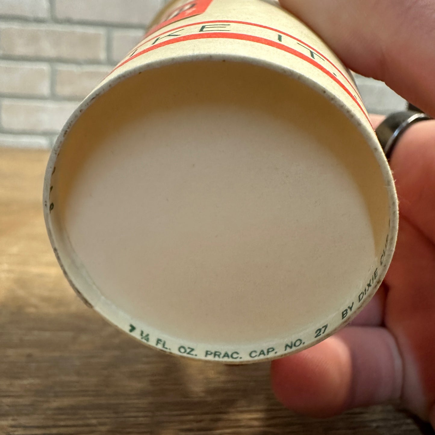 Vintage 7up 7-1/4 oz Soda Promotional Wax Paper Cup