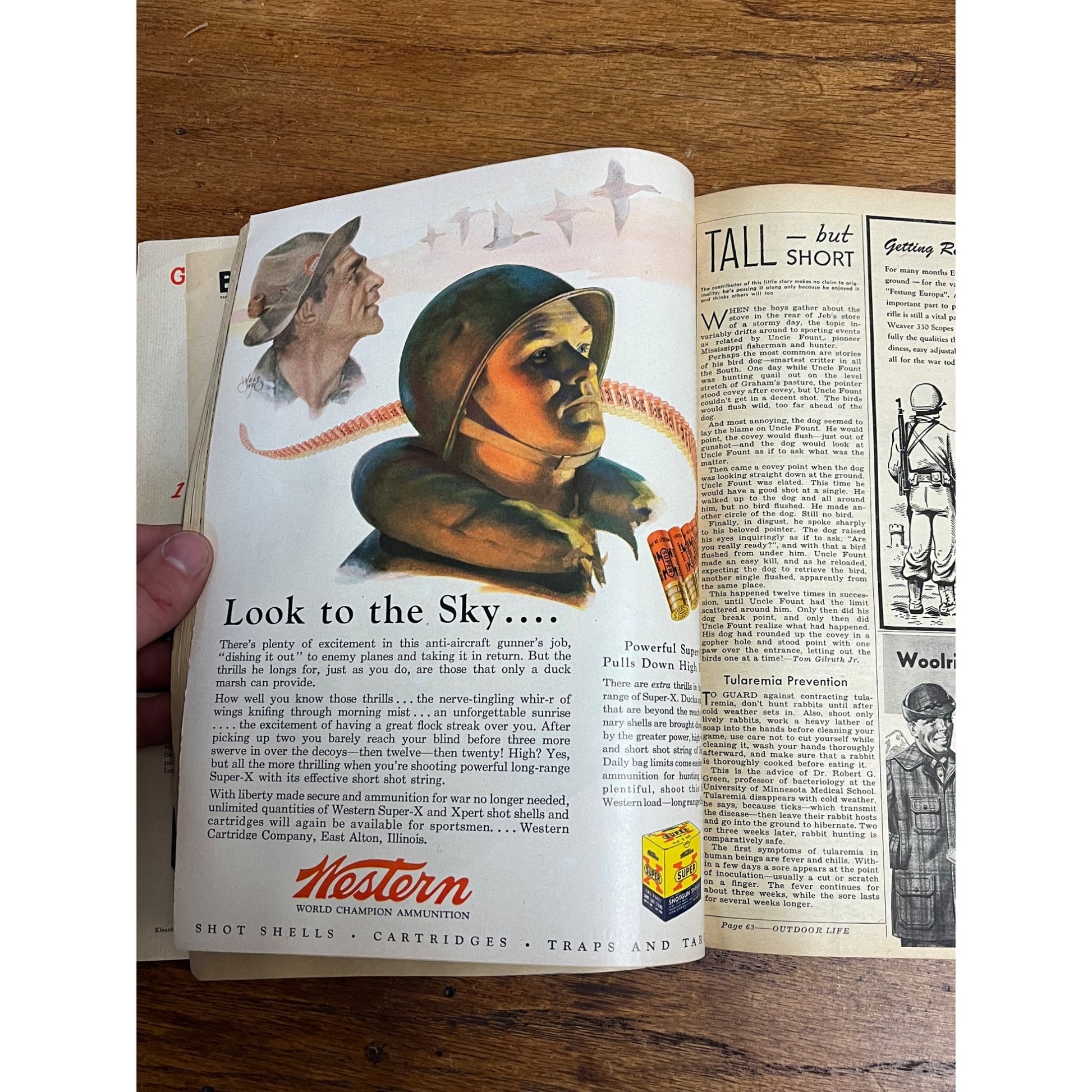Outdoor Life Magazine October 1944 Vol 94 No 4 Hunting Fishing Print Ads WW2