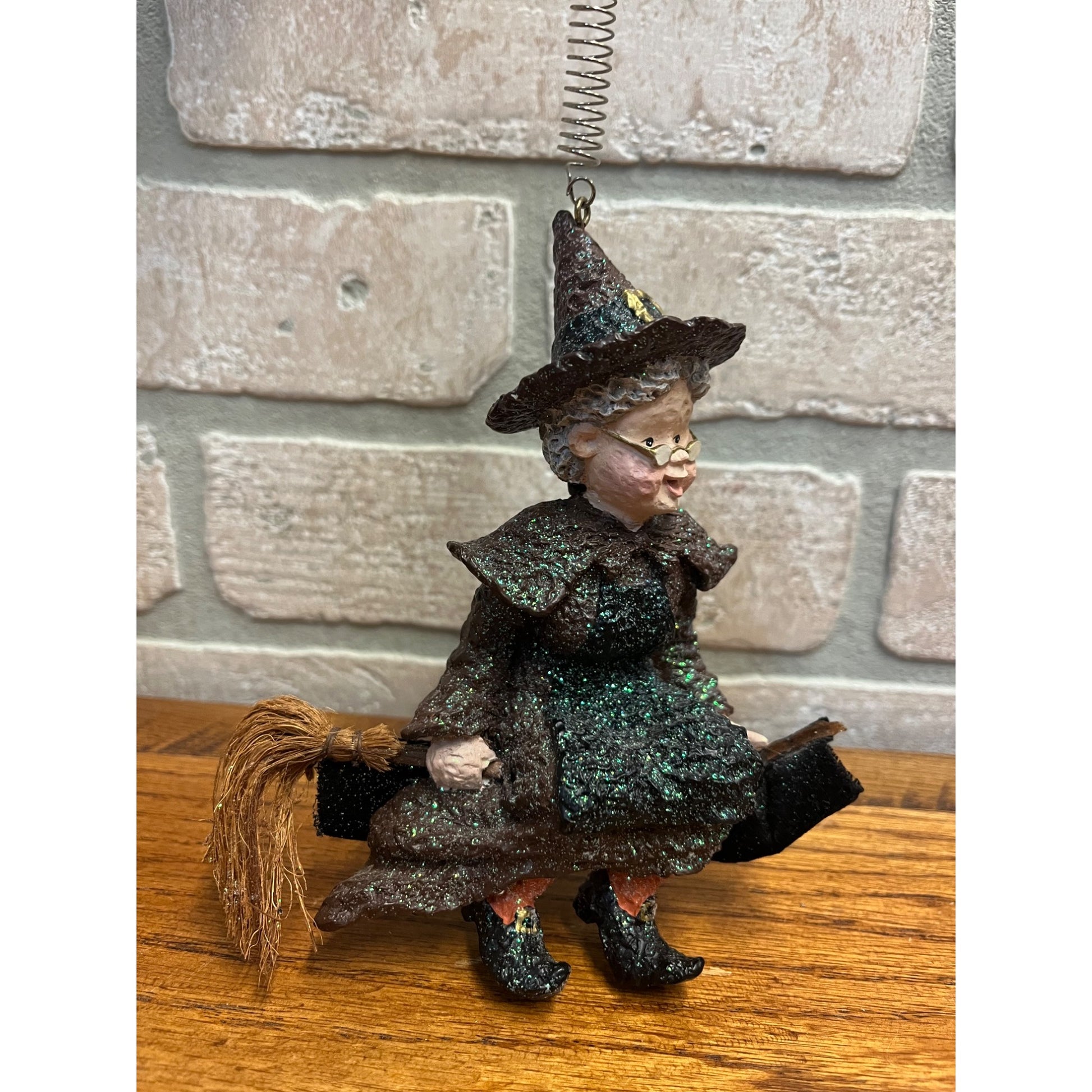 Linda Lindquist Baldwin Broomsnickle Witch Flying Broom 1997 Halloween By Enesco