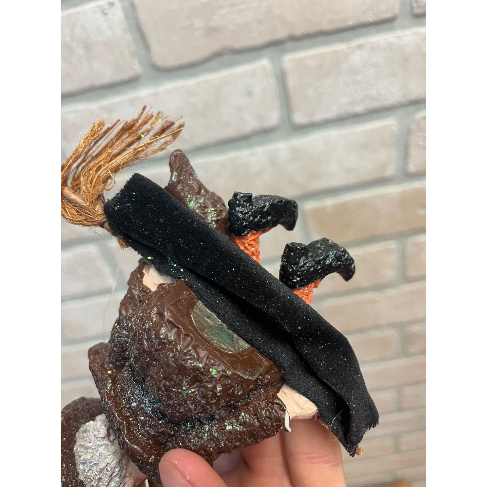Linda Lindquist Baldwin Broomsnickle Witch Flying Broom 1997 Halloween By Enesco