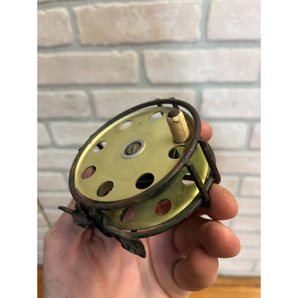 RARE Vintage SOUTHWESTERN MDSE ROYAL AMERICAN FLY REEL 3"