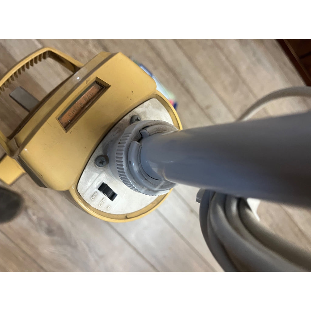 Hoover 2-Speed Quik Broom Quiet Series Vacuum Cleaner Works W/ Extra Bags