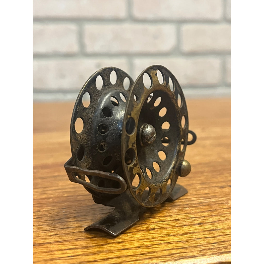 Antique Metal Fly Fishing Reel Circa 1920's Angling Early Tacklebox Gear
