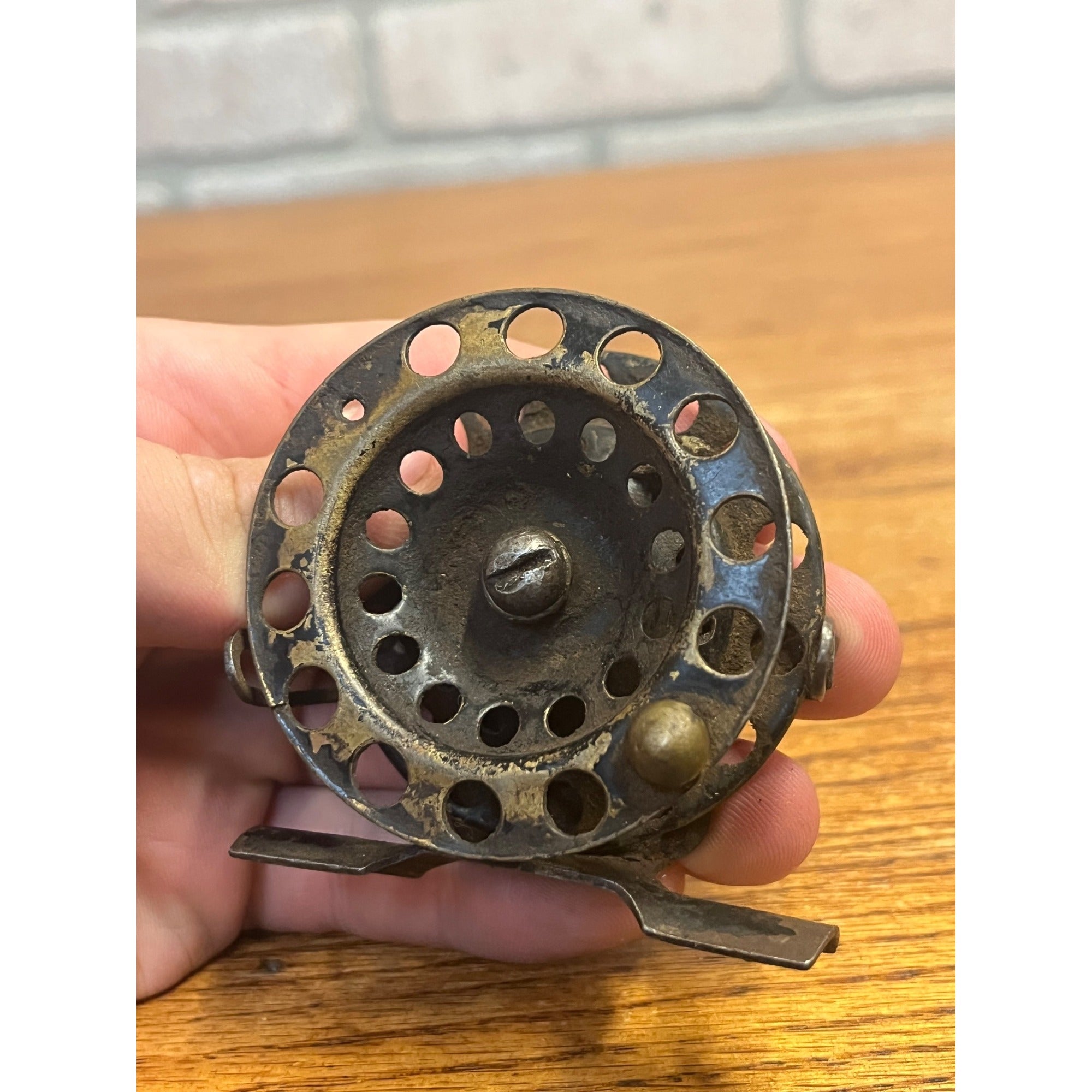 Antique Metal Fly Fishing Reel Circa 1920's Angling Early Tacklebox Gear