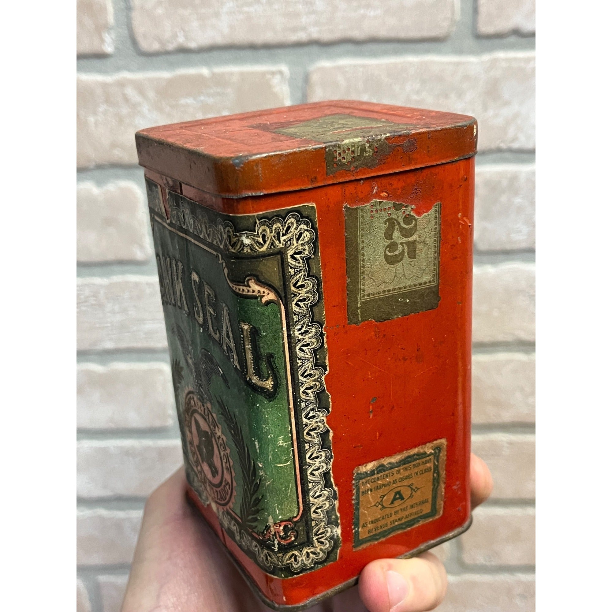 RARE Vintage Bank Seal Cigars Advertising Tin (Edgerton, Wisconsin) WI Wis