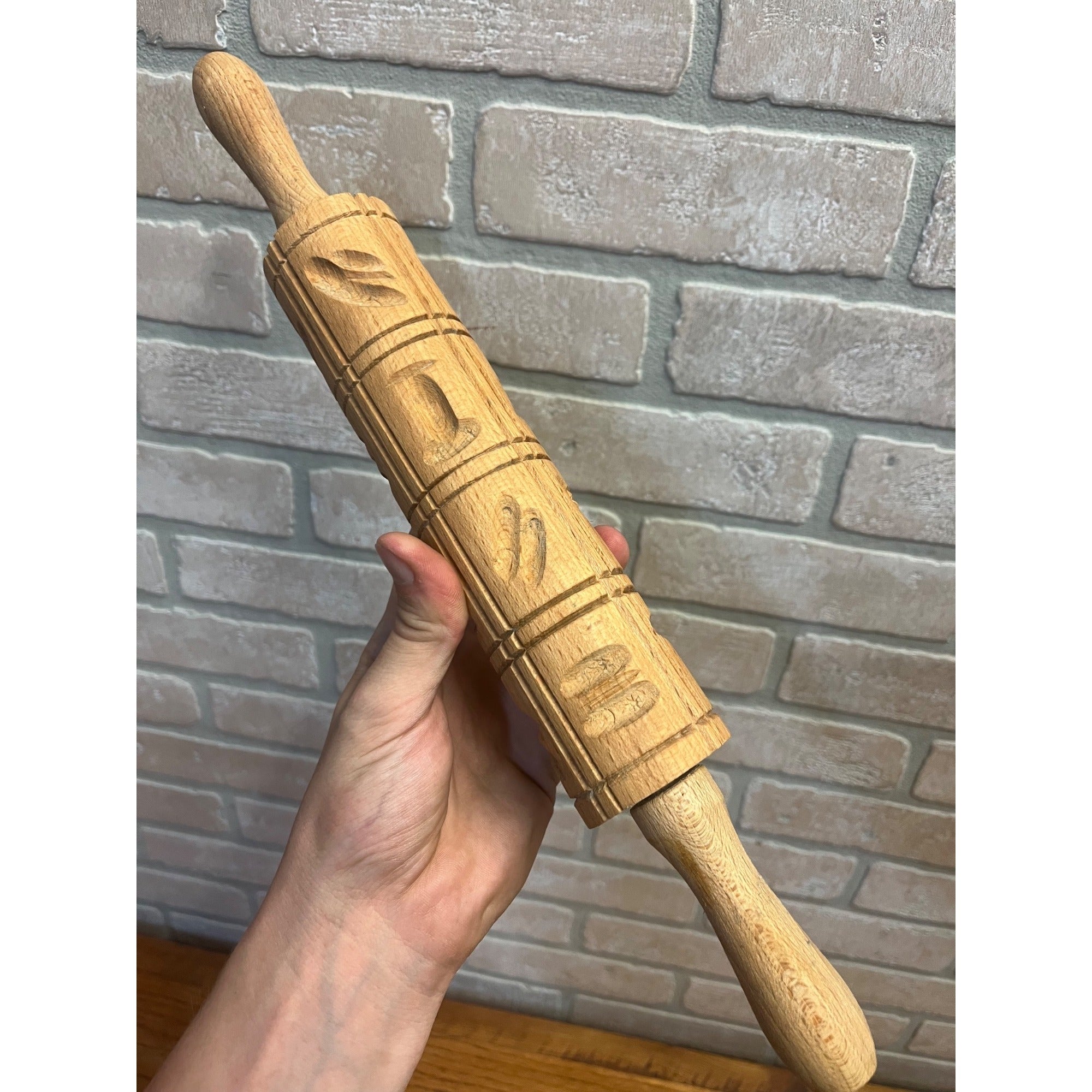 Vintage Wooden Embossed Rolling Pin Hand-carved Cookie Stamp Primitive Kitchen Decor Folk Art