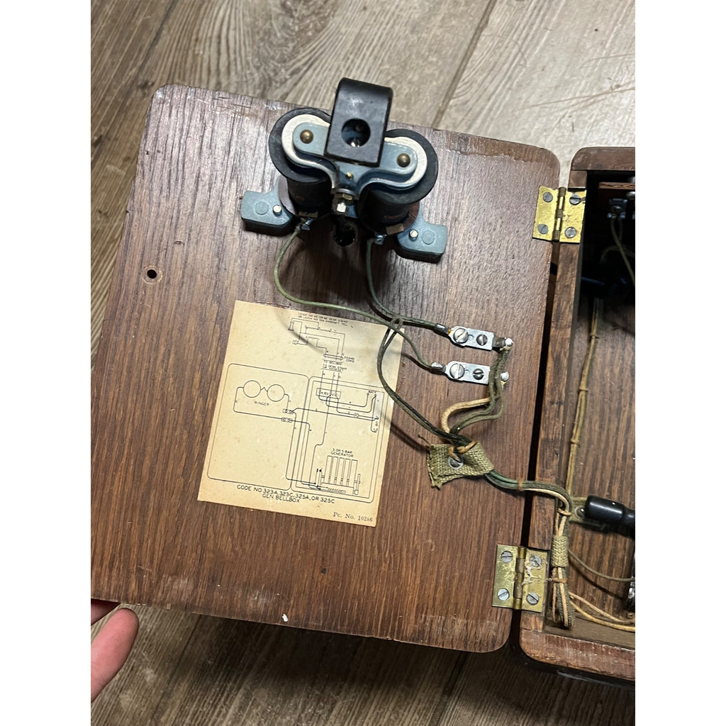 Antique 1890s Oak Telephone 3-Bar Magneto Ringer Box Old Phone Vintage